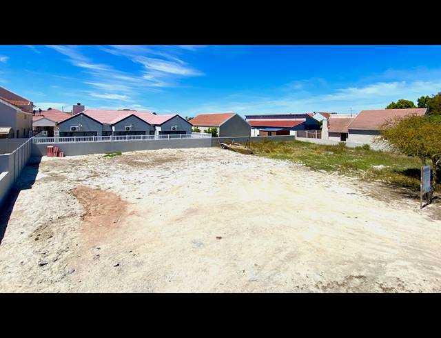 3 BEDROOM HOUSE FOR SALE IN PORT OWEN